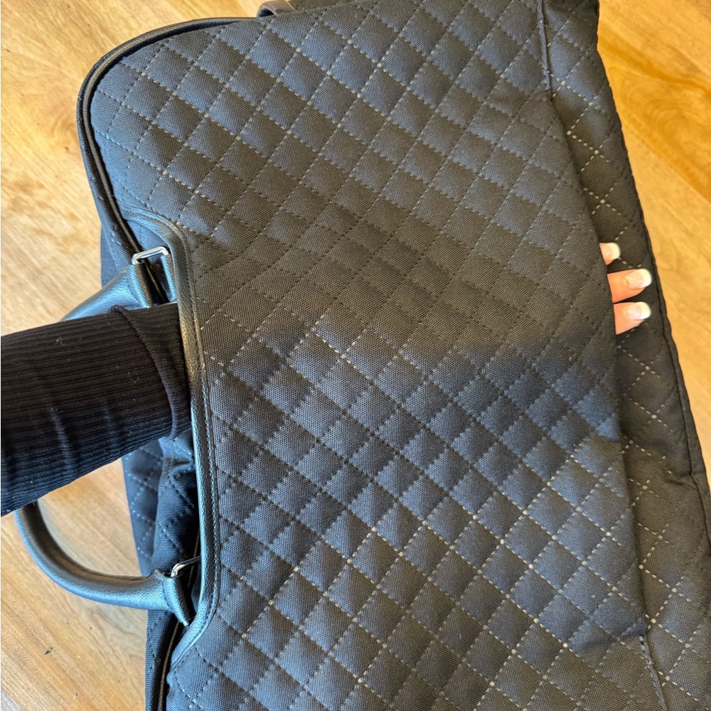 Vera Bradley Black Quilted Travel Bag Classic weekender - Picture 5 of 7
